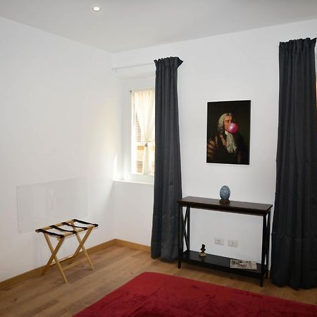 Fidia Palace Claudia'S Apartment Colosseo Roma Dış mekan fotoğraf