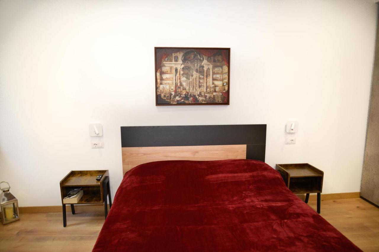 Fidia Palace Claudia'S Apartment Colosseo Roma Dış mekan fotoğraf